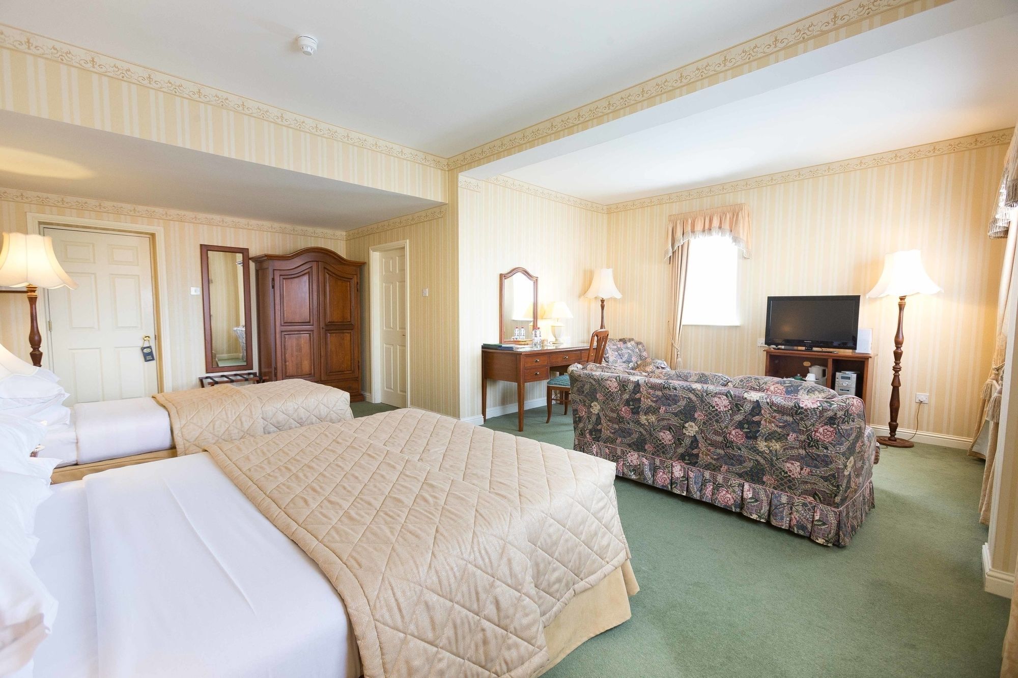 Sheedy'S Boutique Hotel Lisdoonvarna Zewnętrze zdjęcie